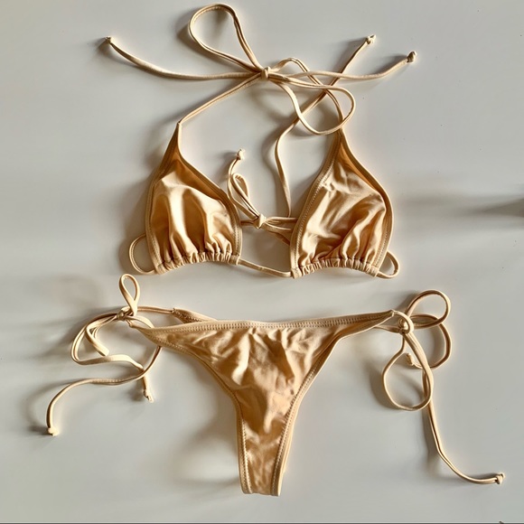 Gold string bikini, size XS - Picture 2 of 6